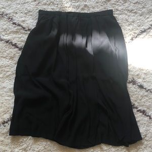 Midi length Madewell skirt with slit